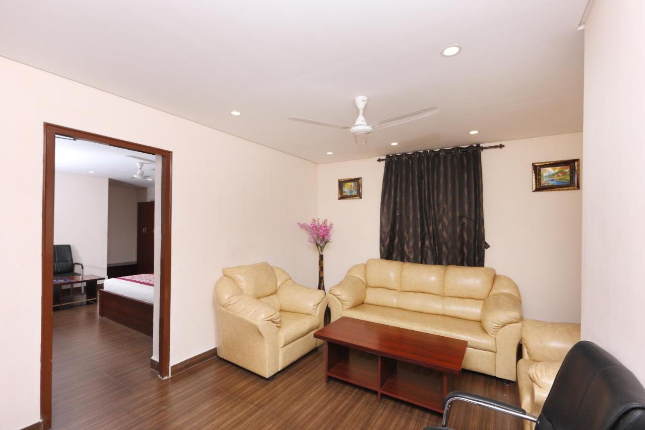โอโย 1001 ปาล์มทรี คอร์ปอเรท แอนนานคร Hotel เชนไน ภายนอก รูปภาพ